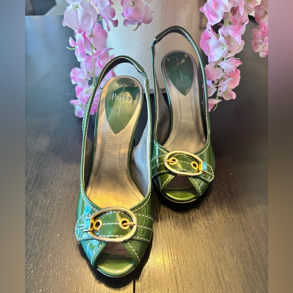 Linea Paolo green patent pump